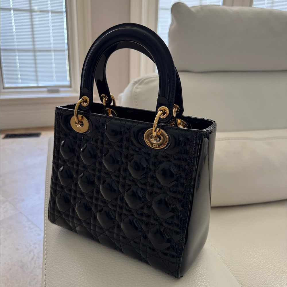 Lady Dior patent leather medium bag